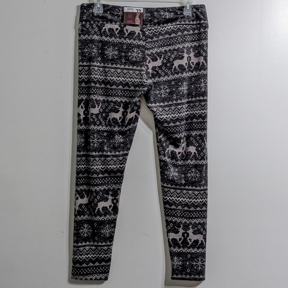 NWT Women's Christmas Snowflakes Reindeers Print Leggings, Size XXXL(21) - Picture 3 of 5